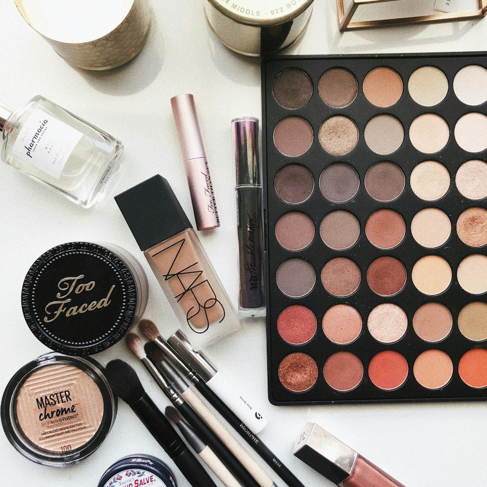 glam essentials makeup kit