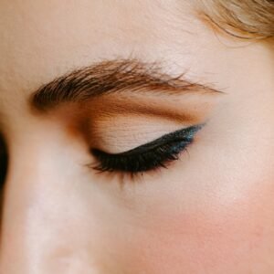 precision liquid eyeliner